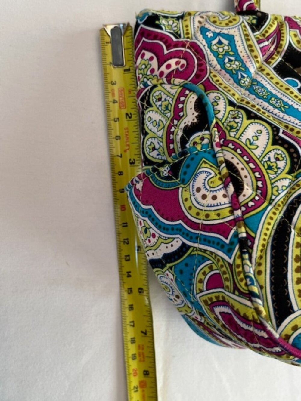 VERA BRADLEY | Bella Paisley Silk Quilted Handbag - Picture 8 of 13